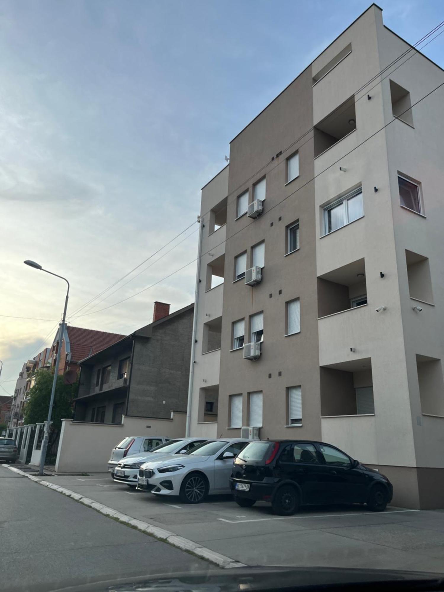 Residence 25V Belgrado Esterno foto